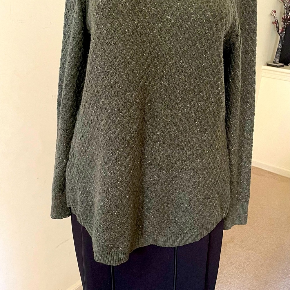Loft Olive Green Sweater Size: Small/Medium - Picture 3 of 9